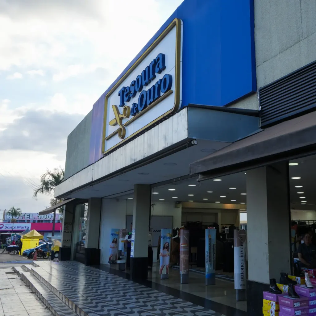 loja tesoura de ouro